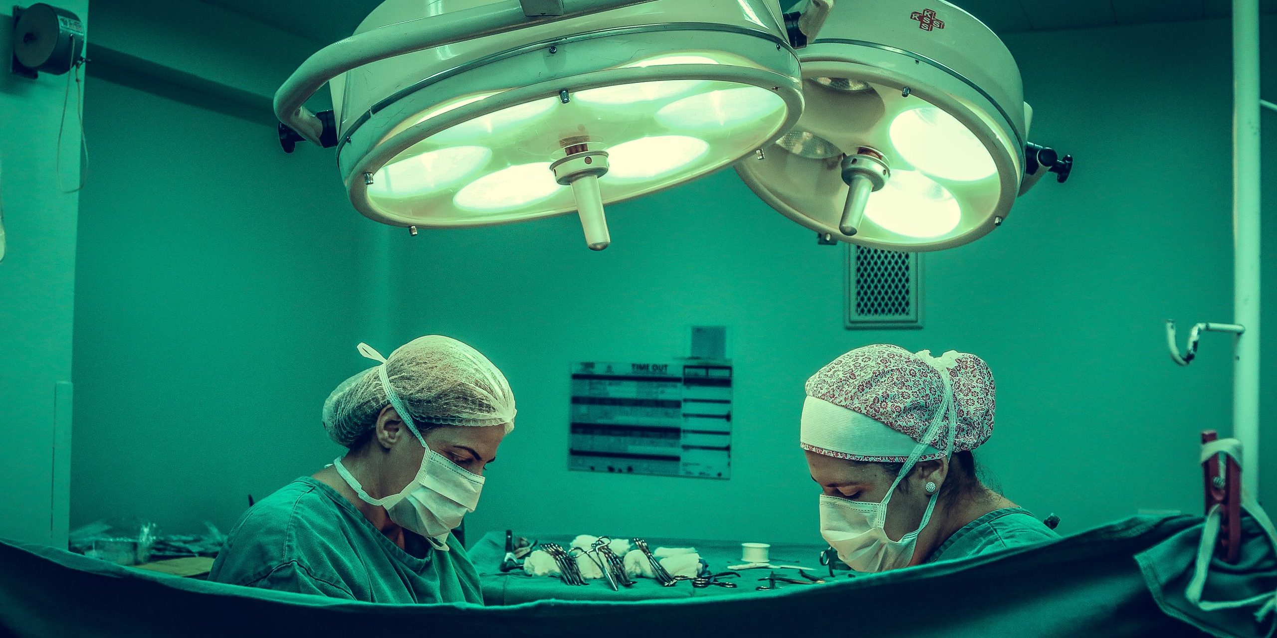 healthcare-hospital-lamp-1250655